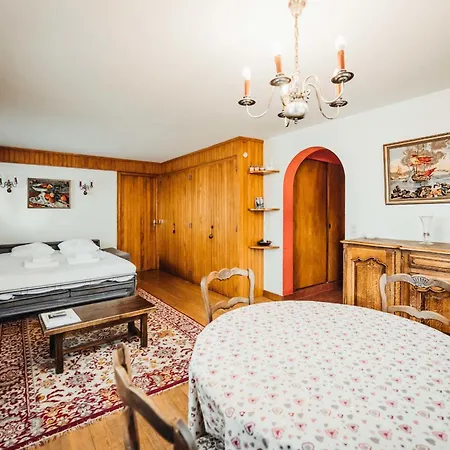 Reine Des Pres 1 Furnished Flat Megeve